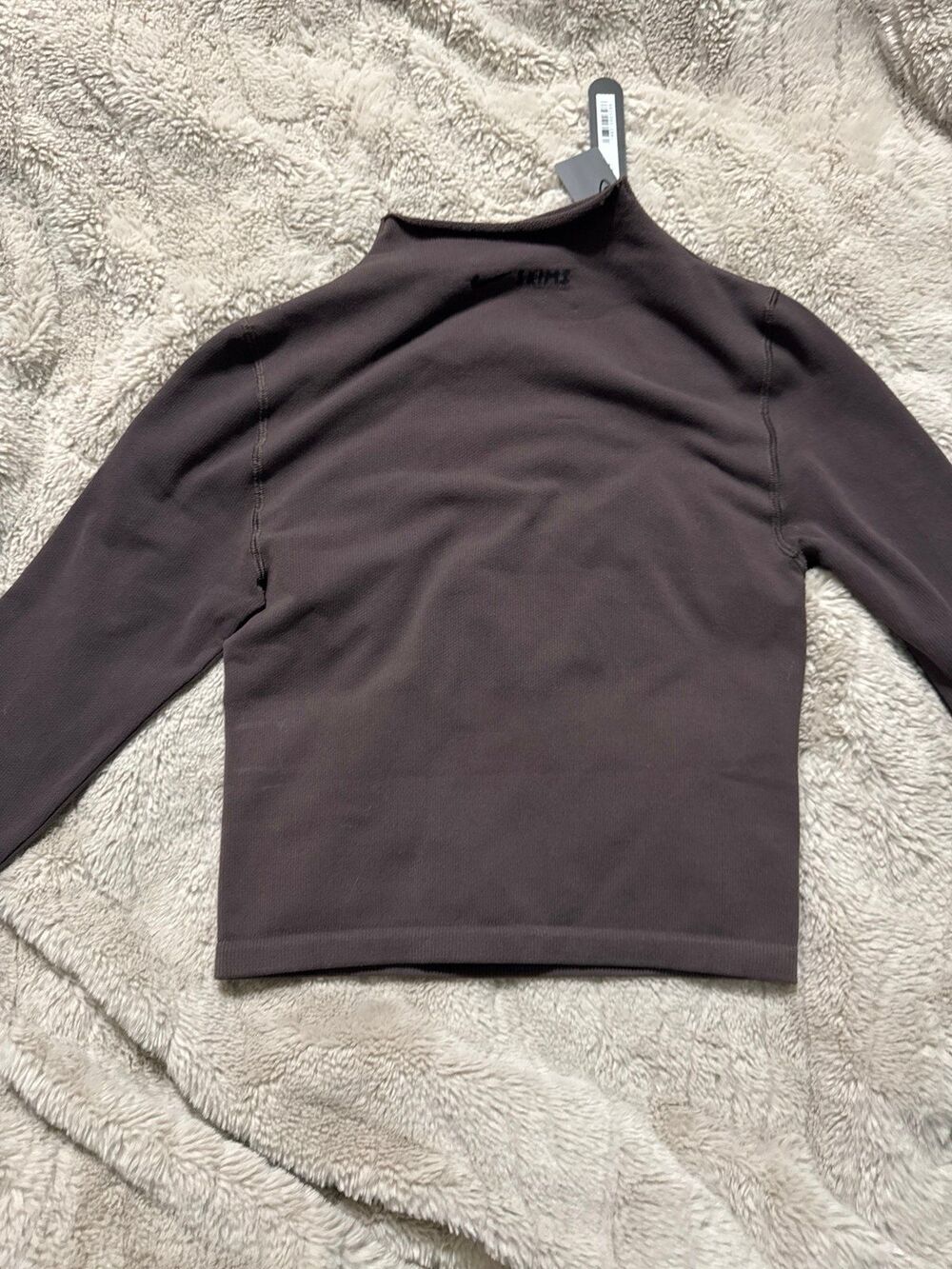 Nike Skims vintage seamless mock neck crop top - Picture 4 of 5